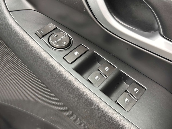 Used Hyundai i30 2018 for sale - 75997747: Photo 37