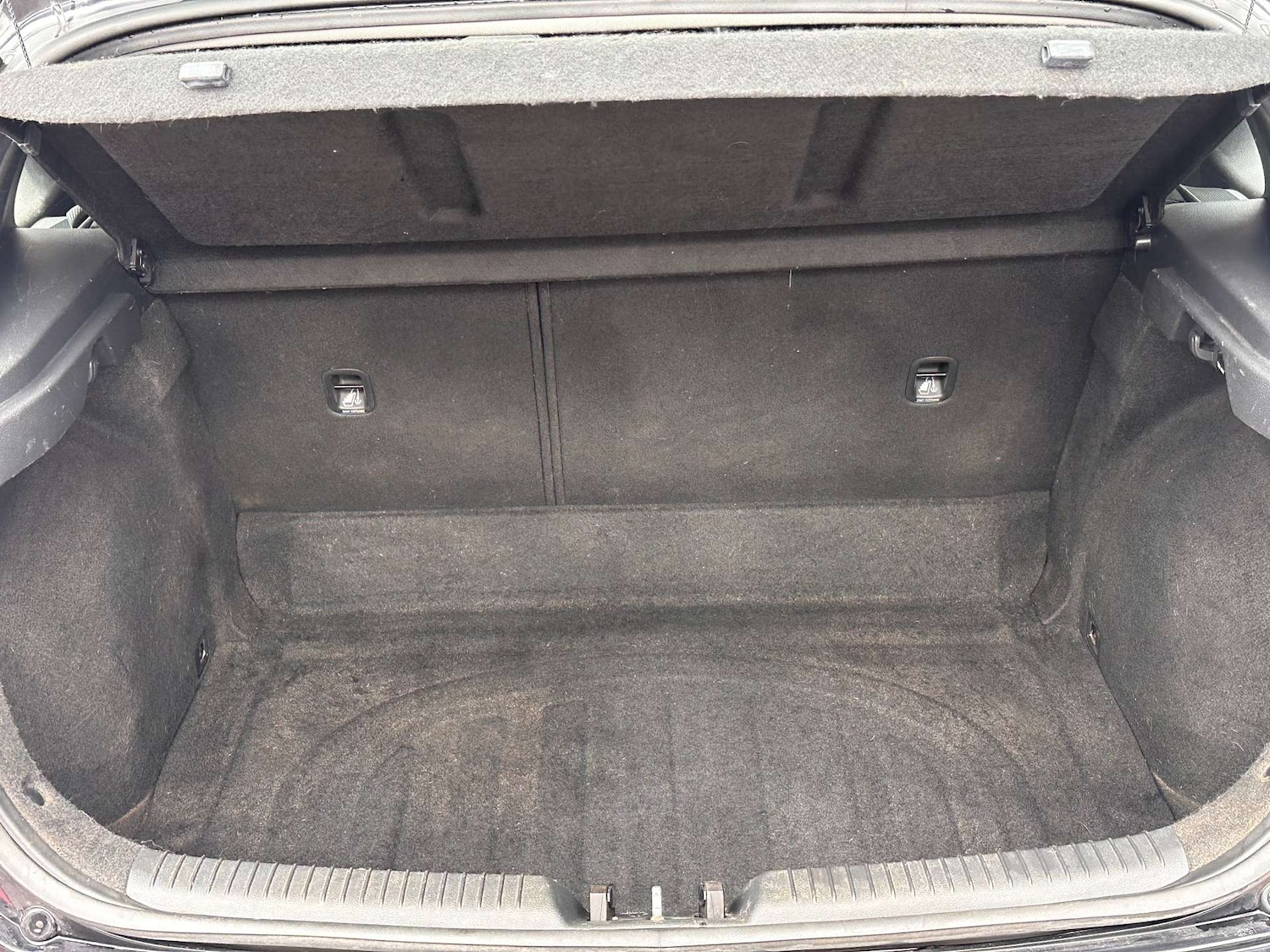 Used Hyundai i30 2018 for sale - 75997747: Photo 44