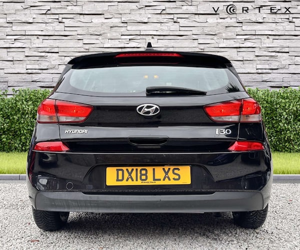 Used Hyundai i30 2018 for sale - 75997747: Photo 8