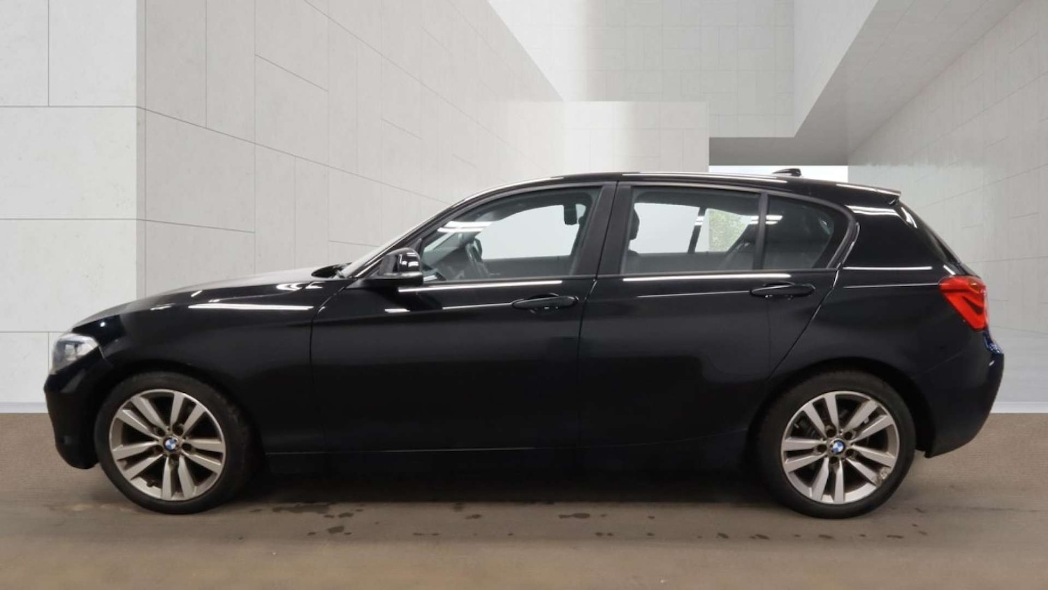 Used BMW 1 Series 2016 for sale - 78068140: Photo 6