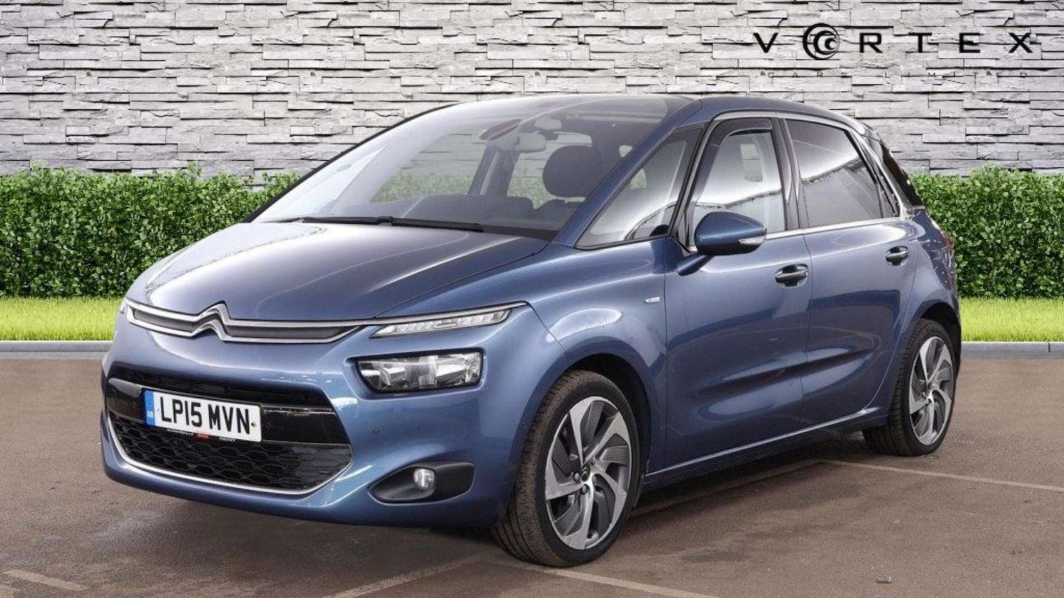 Used Citroen C4 Picasso 2015 for sale - 77717731: Photo 2