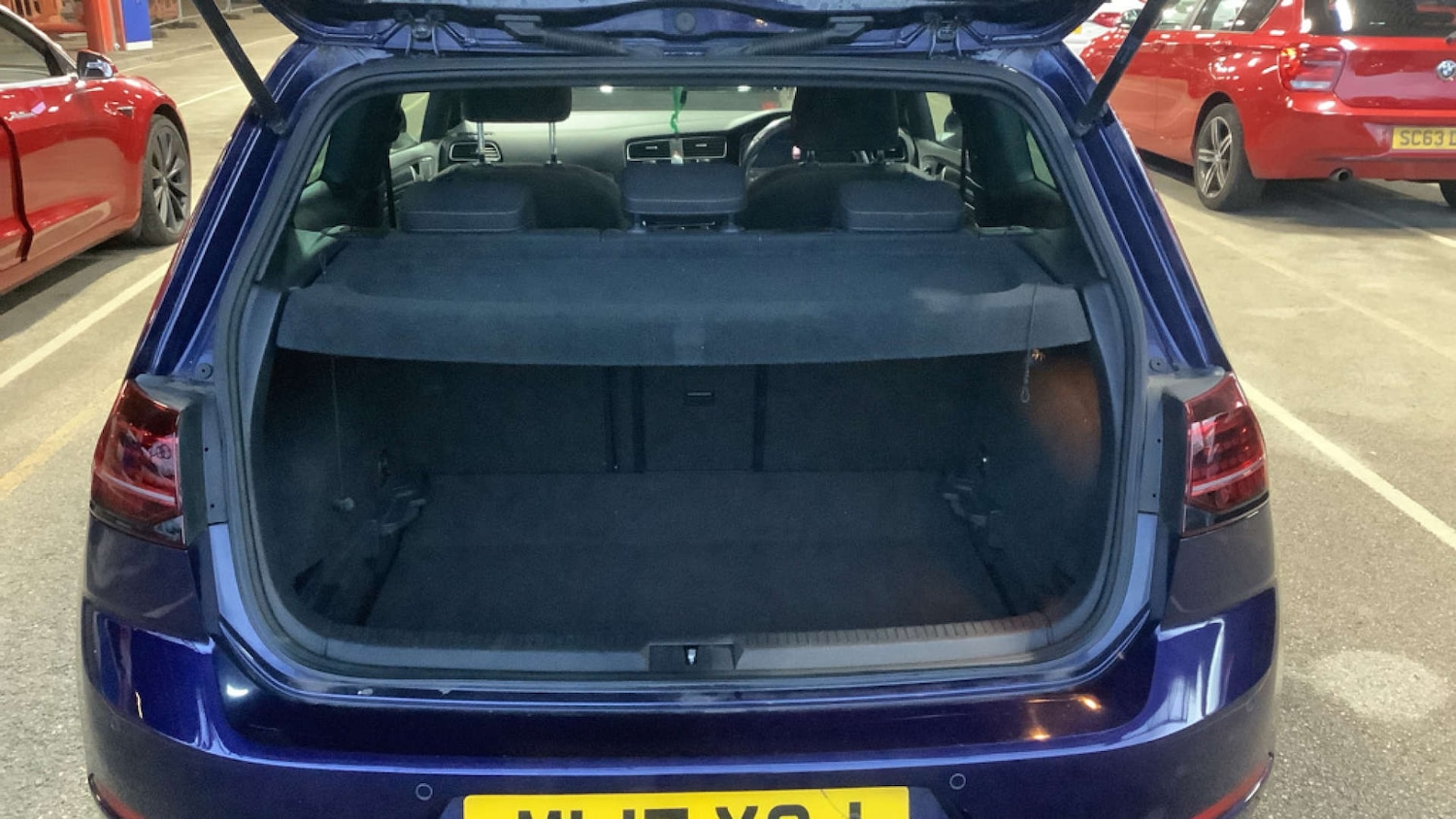 Used Volkswagen Golf 2017 for sale - 77244503: Photo 7