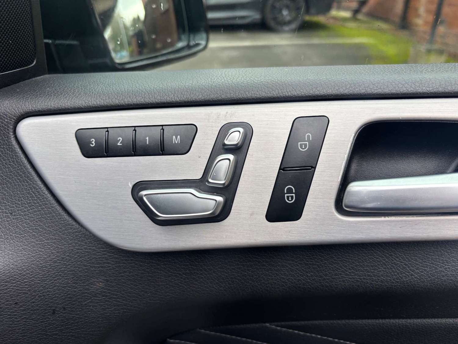 Used Mercedes-Benz GLE 2018 for sale - 77594757: Photo 47