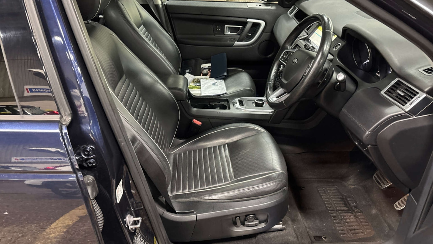 Used Land Rover Discovery Sport 2017 for sale - 77224774: Photo 9