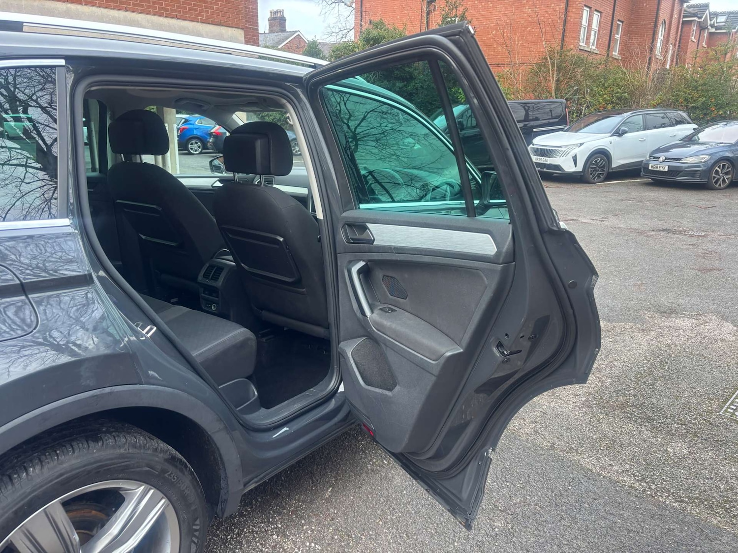 Used Volkswagen Tiguan 2019 for sale - 77459668: Photo 14