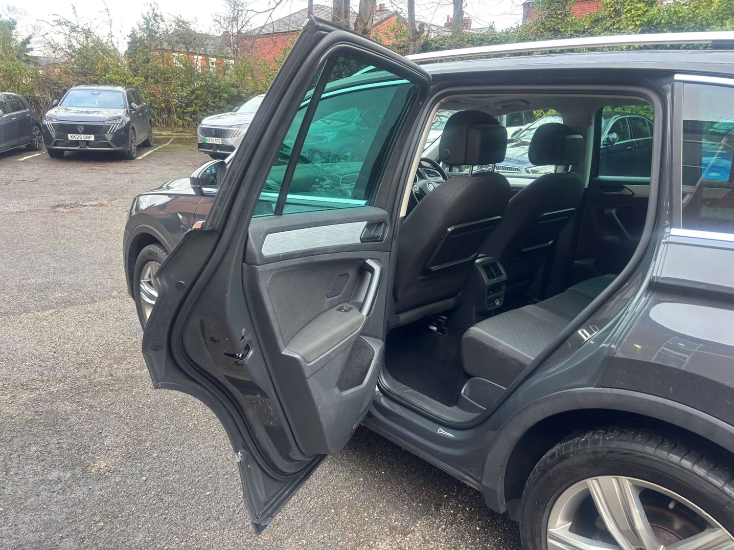 Used Volkswagen Tiguan 2019 for sale - 77459668: Photo 16