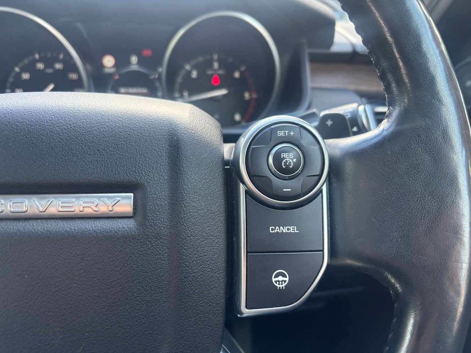 Used Land Rover Discovery 2017 for sale - 77224768: Photo 26