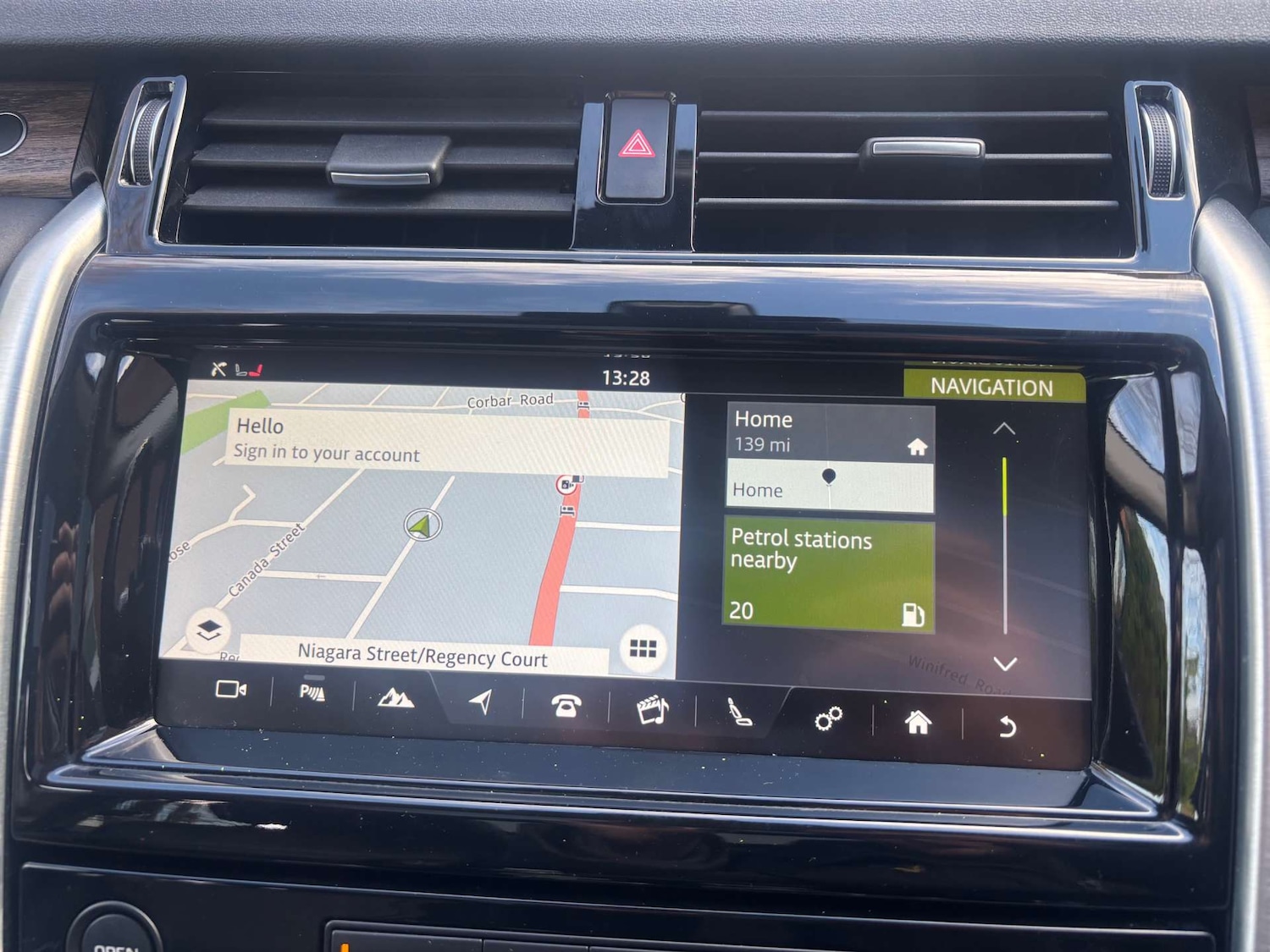 Used Land Rover Discovery 2017 for sale - 77224768: Photo 37