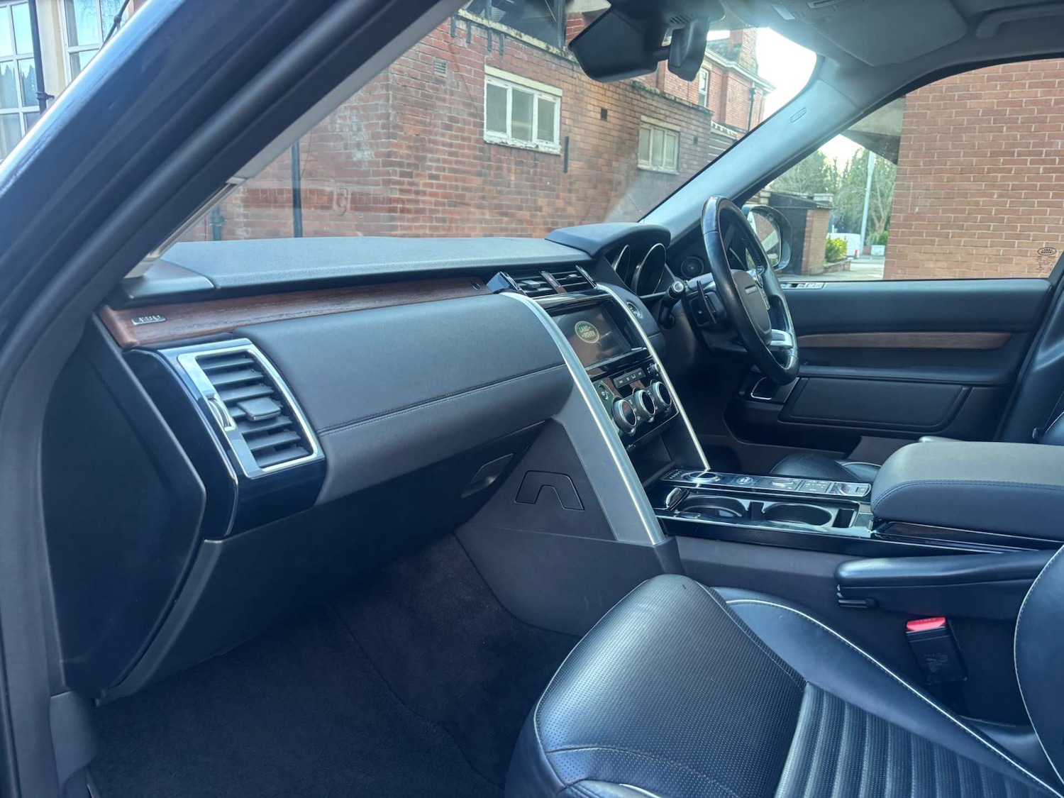 Used Land Rover Discovery 2017 for sale - 77224768: Photo 43