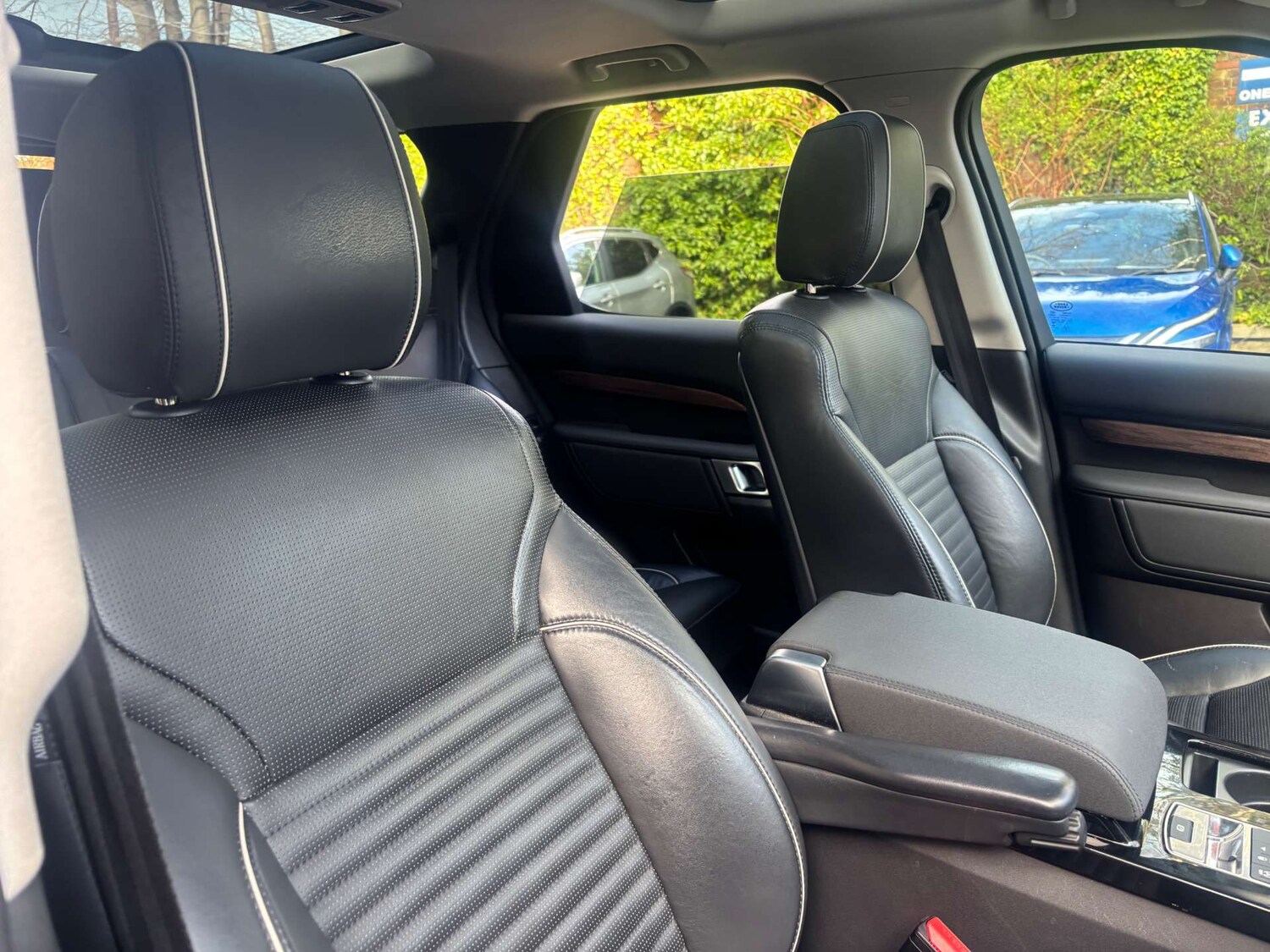 Used Land Rover Discovery 2017 for sale - 77224768: Photo 44