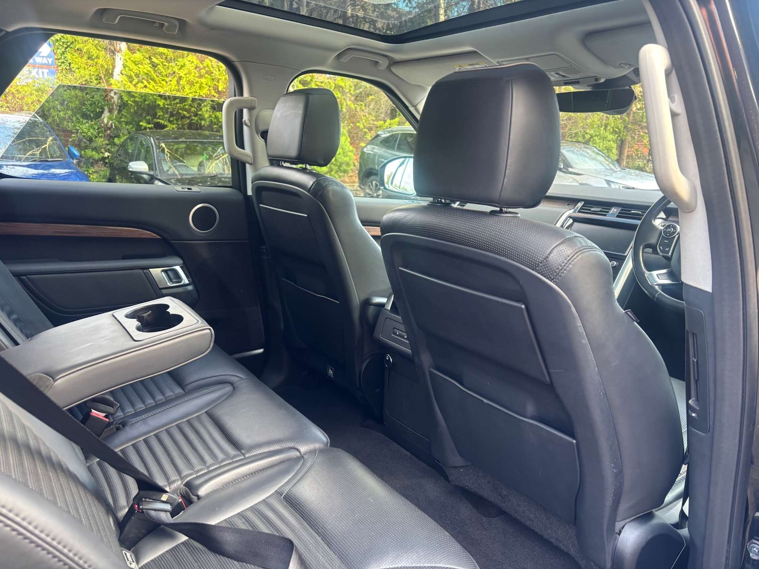 Used Land Rover Discovery 2017 for sale - 77224768: Photo 50