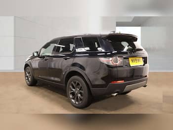 Used Land Rover Discovery Sport 2019 for sale - 79704645: Photo