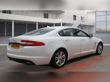 Used Jaguar XF 2013 for sale - 76379083: Photo