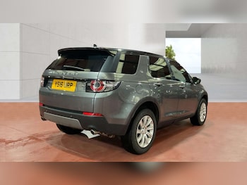 Used Land Rover Discovery Sport 2016 for sale - 79445366: Photo