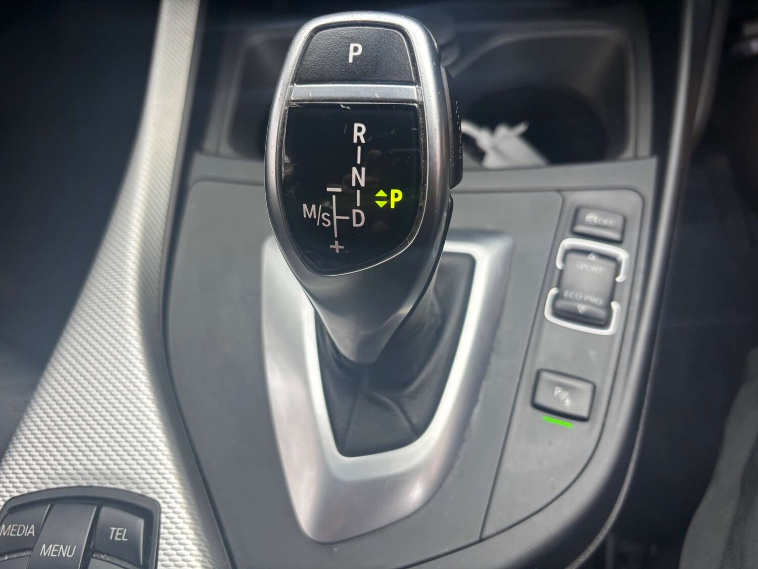 Vehicle 33