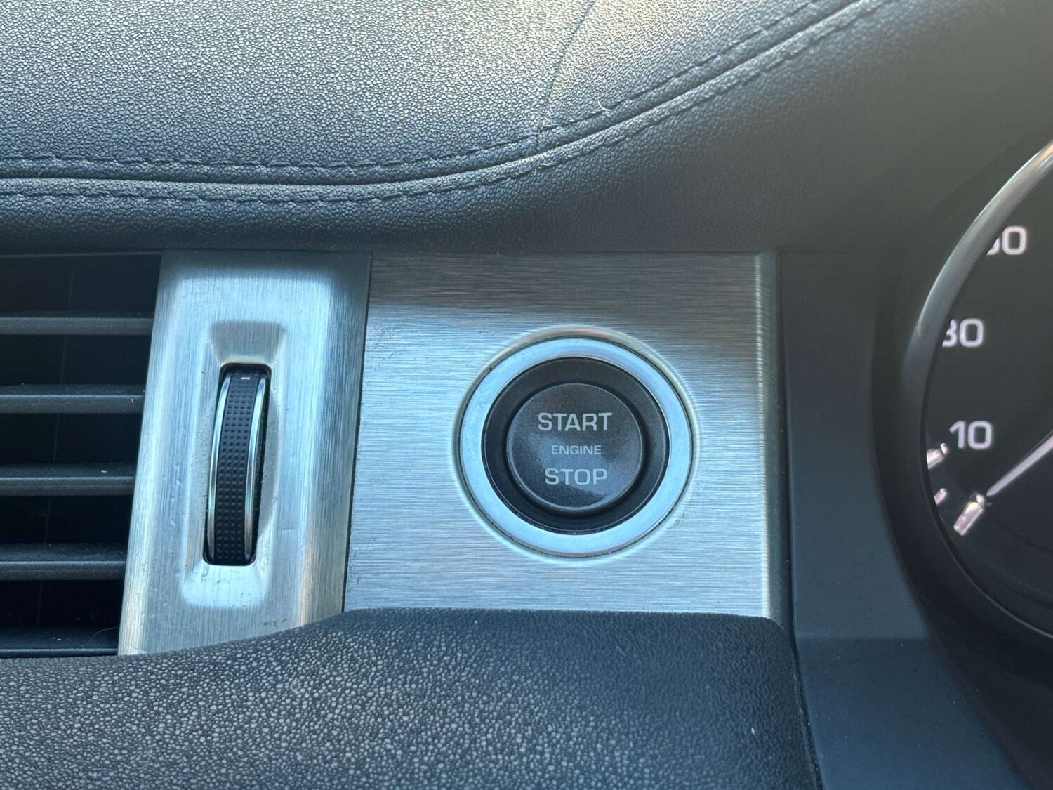 Used Land Rover Range Rover Evoque 2013 for sale - 77964814: Photo 27