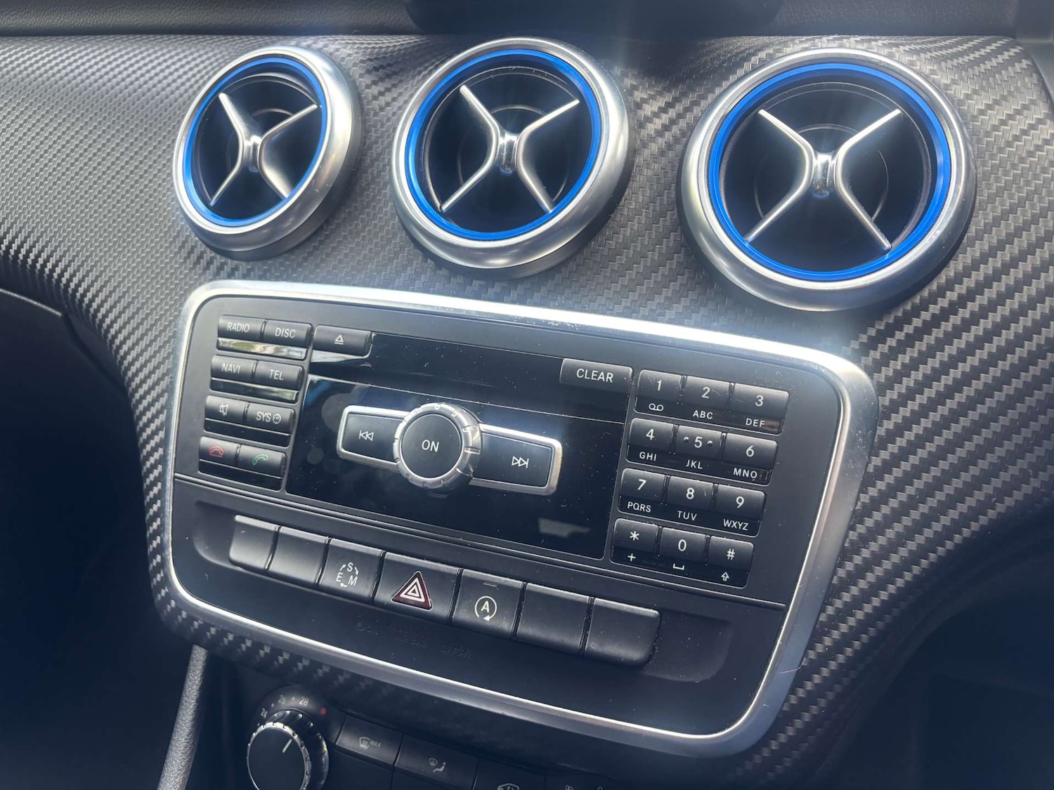 Used Mercedes-Benz A-Class 2015 for sale - 77609417: Photo 23