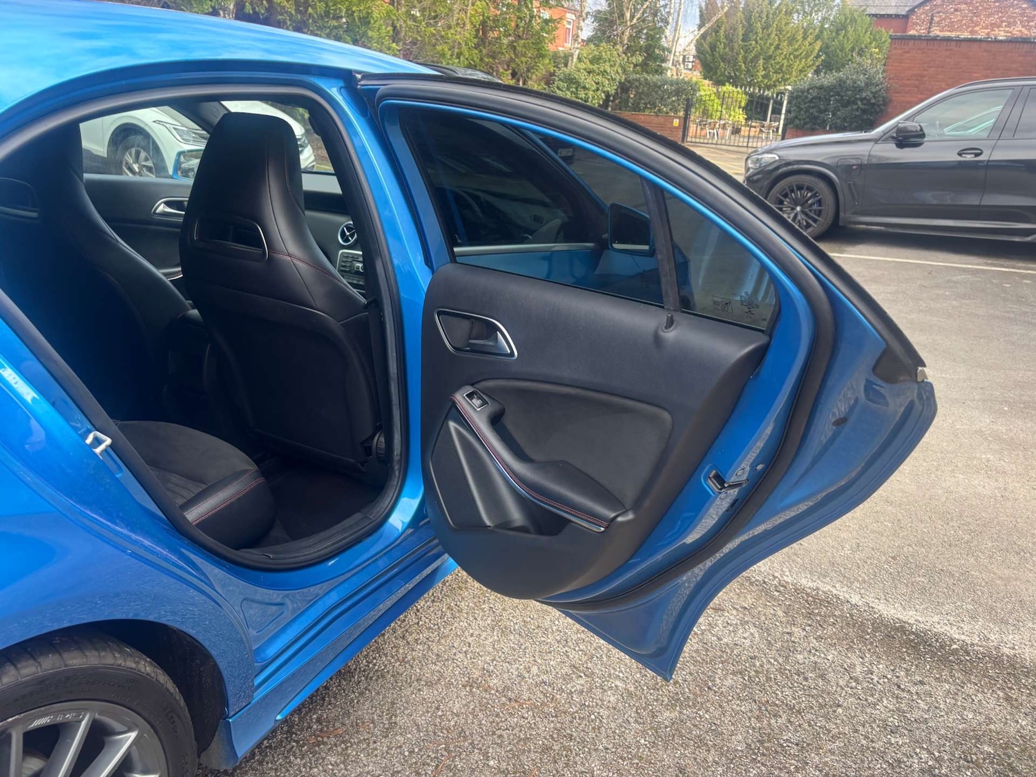 Used Mercedes-Benz A-Class 2015 for sale - 77609417: Photo 28