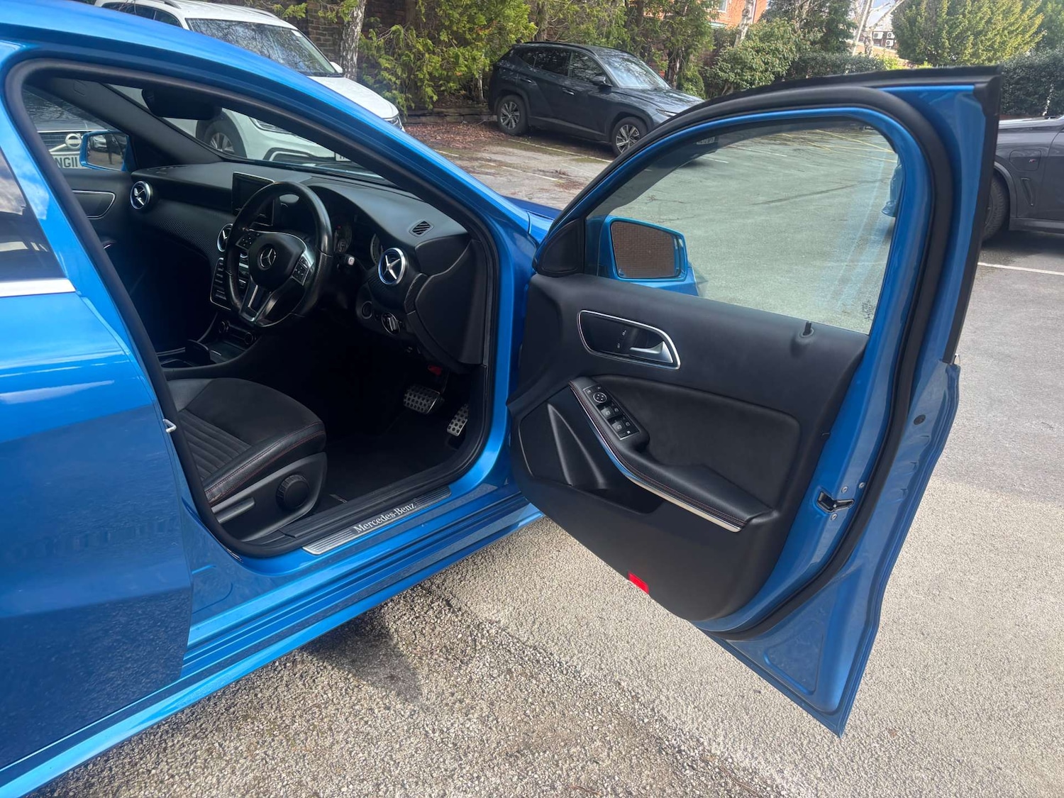 Used Mercedes-Benz A-Class 2015 for sale - 77609417: Photo 30