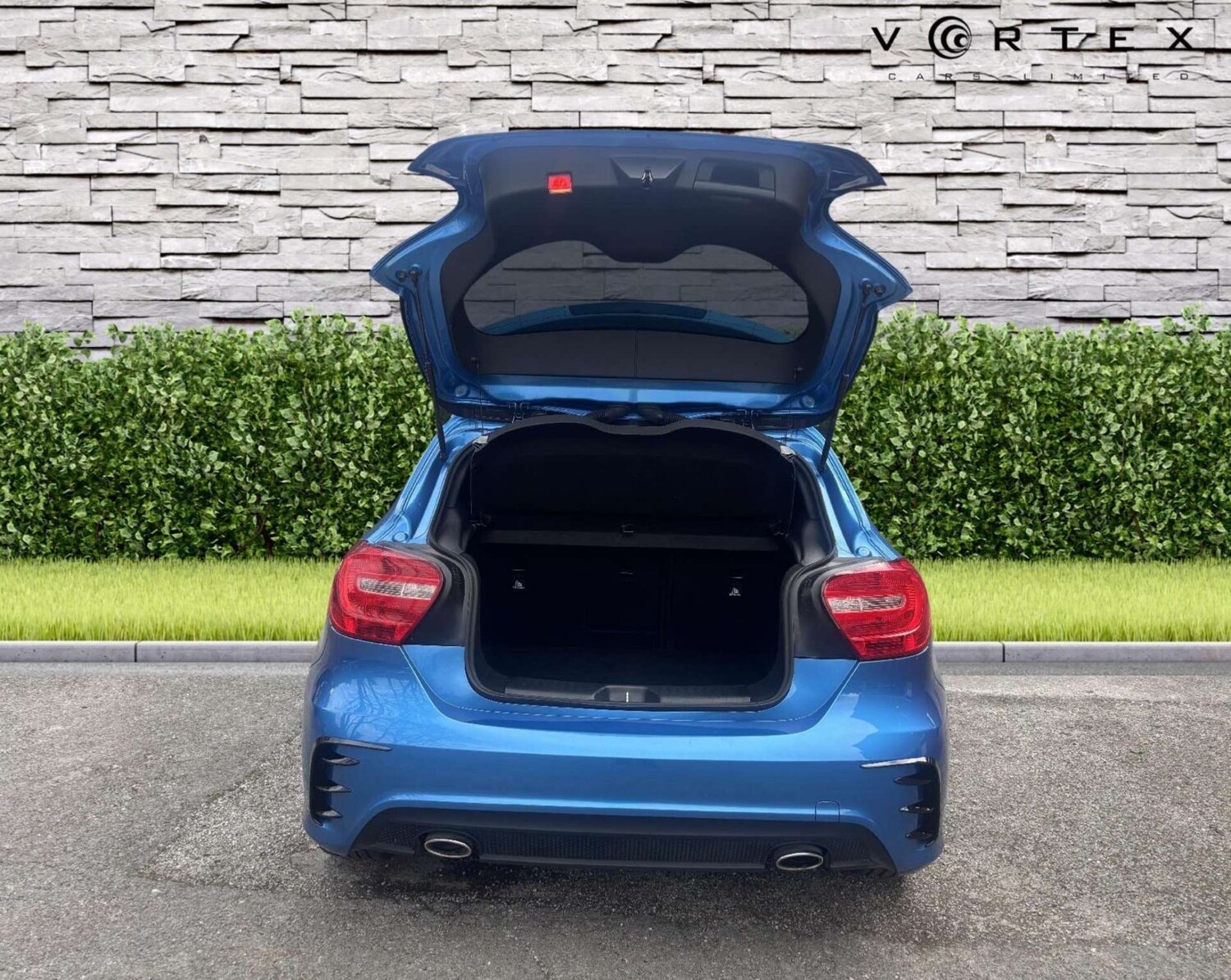 Used Mercedes-Benz A-Class 2015 for sale - 77609417: Photo 39