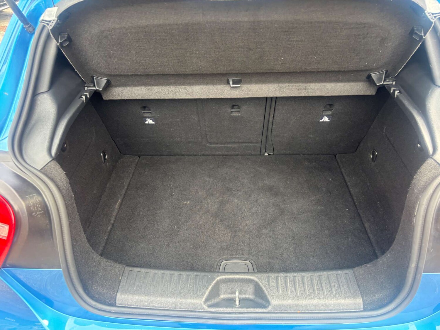 Used Mercedes-Benz A-Class 2015 for sale - 77609417: Photo 40