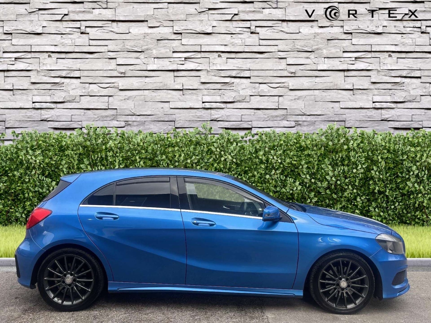 Used Mercedes-Benz A-Class 2015 for sale - 77609417: Photo 9