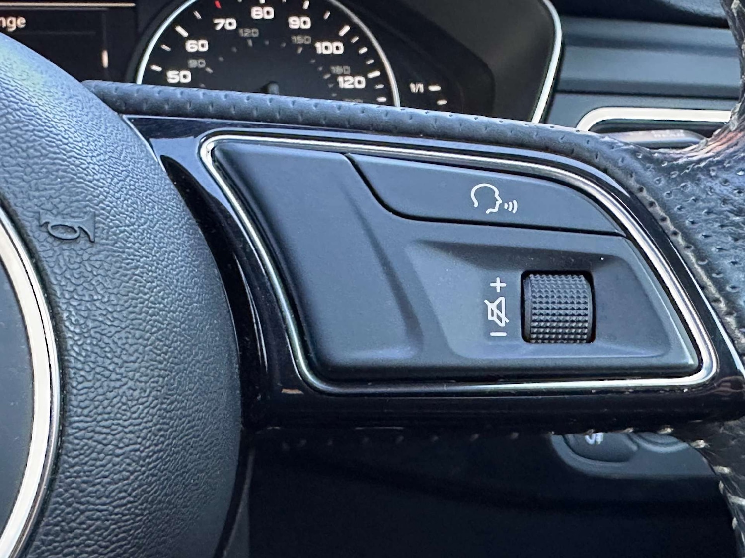 Used Audi A4 2016 for sale - 76567753: Photo 12