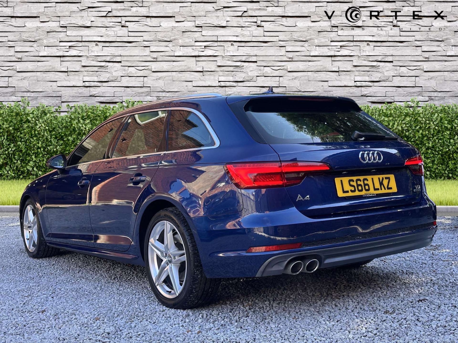 Used Audi A4 2016 for sale - 76567753: Photo 6