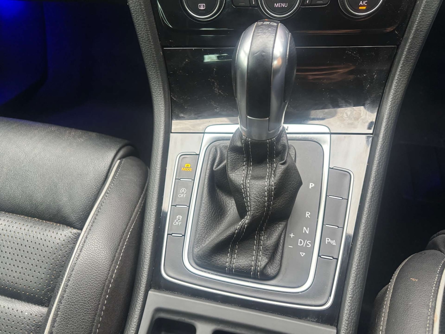 Used Volkswagen Golf 2017 for sale - 77431860: Photo 35