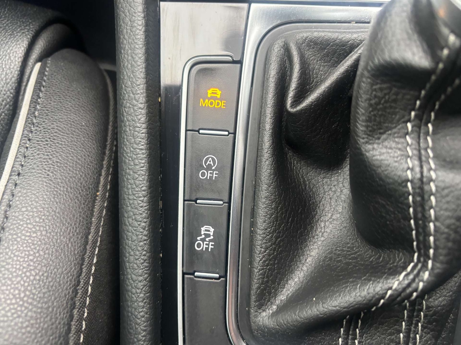 Used Volkswagen Golf 2017 for sale - 77431860: Photo 37