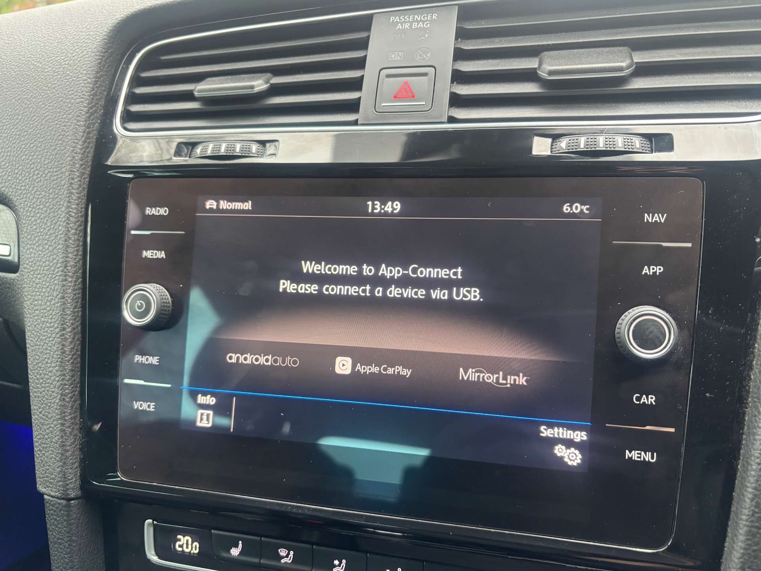 Used Volkswagen Golf 2017 for sale - 77431860: Photo 44