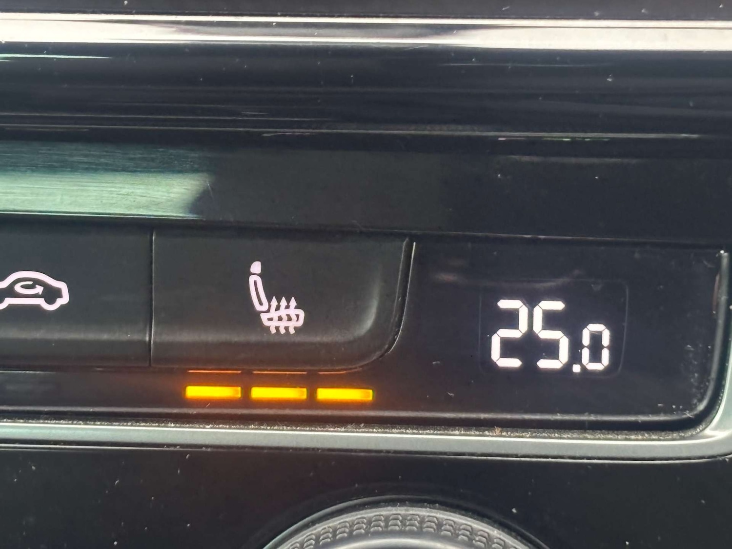 Used Volkswagen Golf 2017 for sale - 77431860: Photo 47