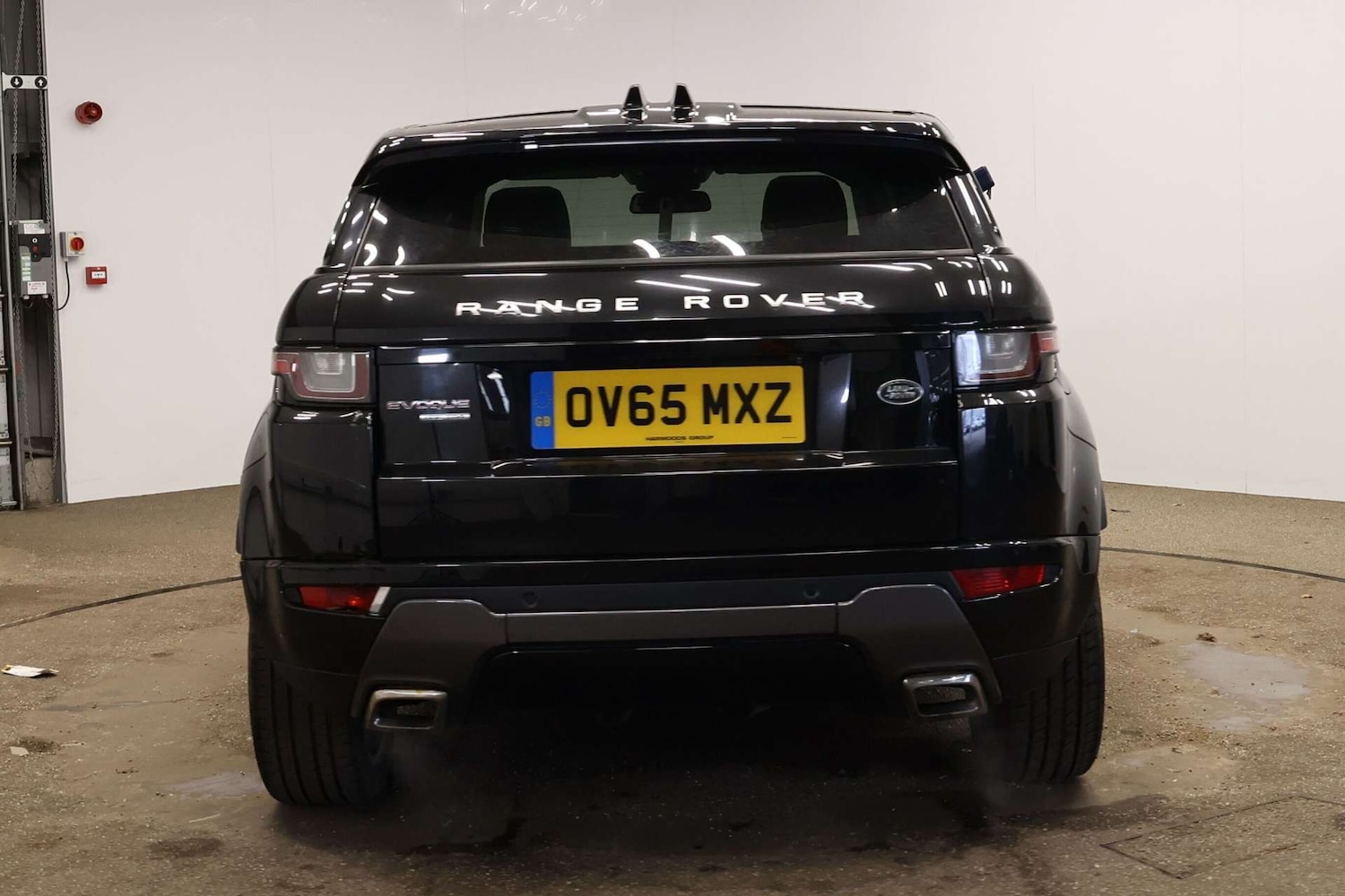 Used Land Rover Range Rover Evoque 2015 for sale - 77950390: Photo 2