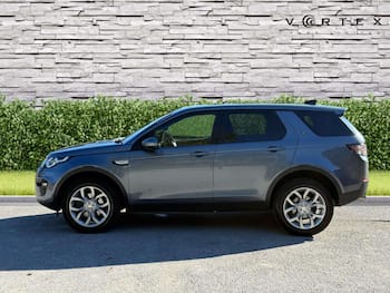 Used Land Rover Discovery Sport 2018 for sale - 79844808: Photo