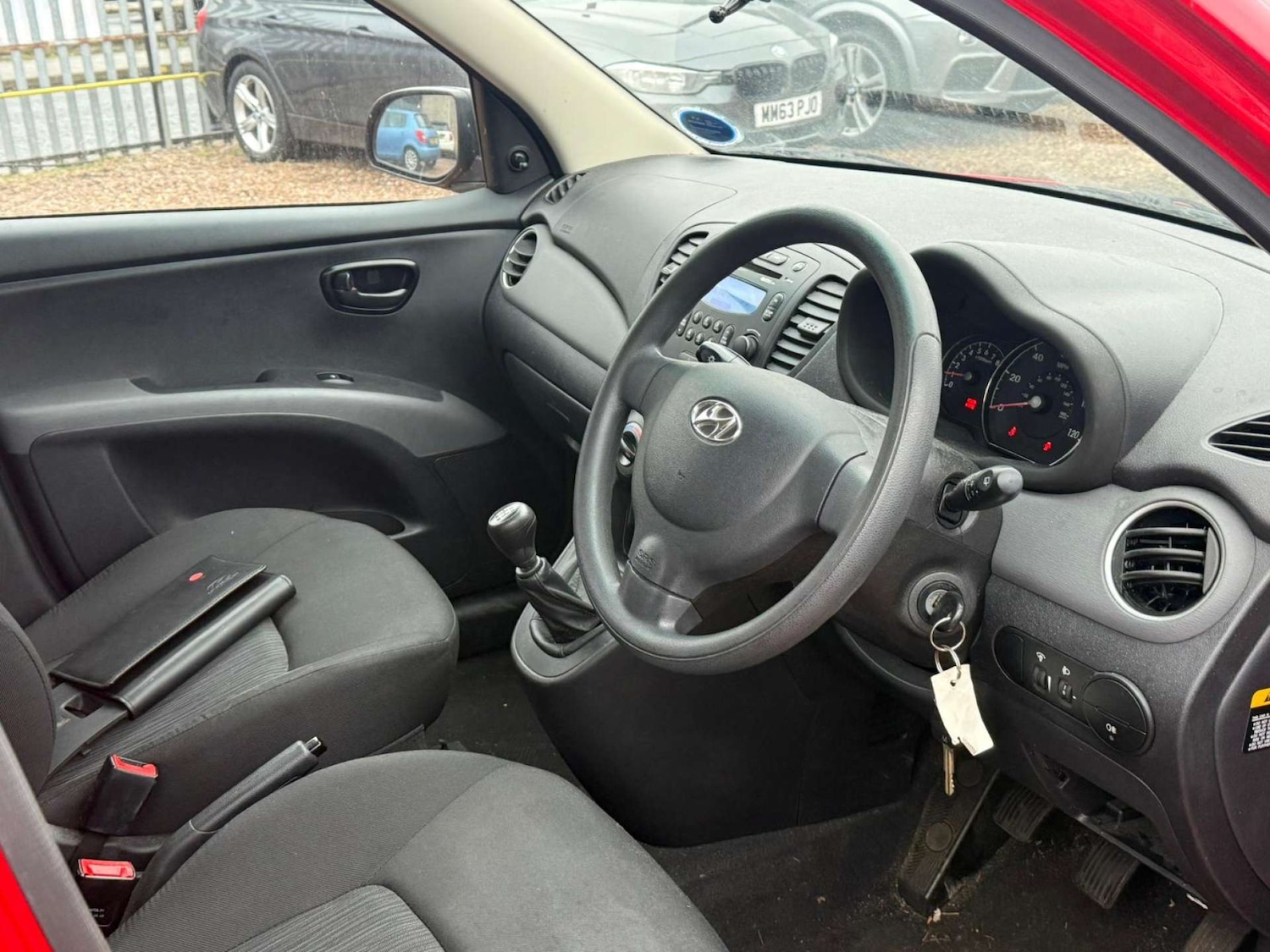 Used Hyundai i10 2013 for sale - 77148687: Photo 4