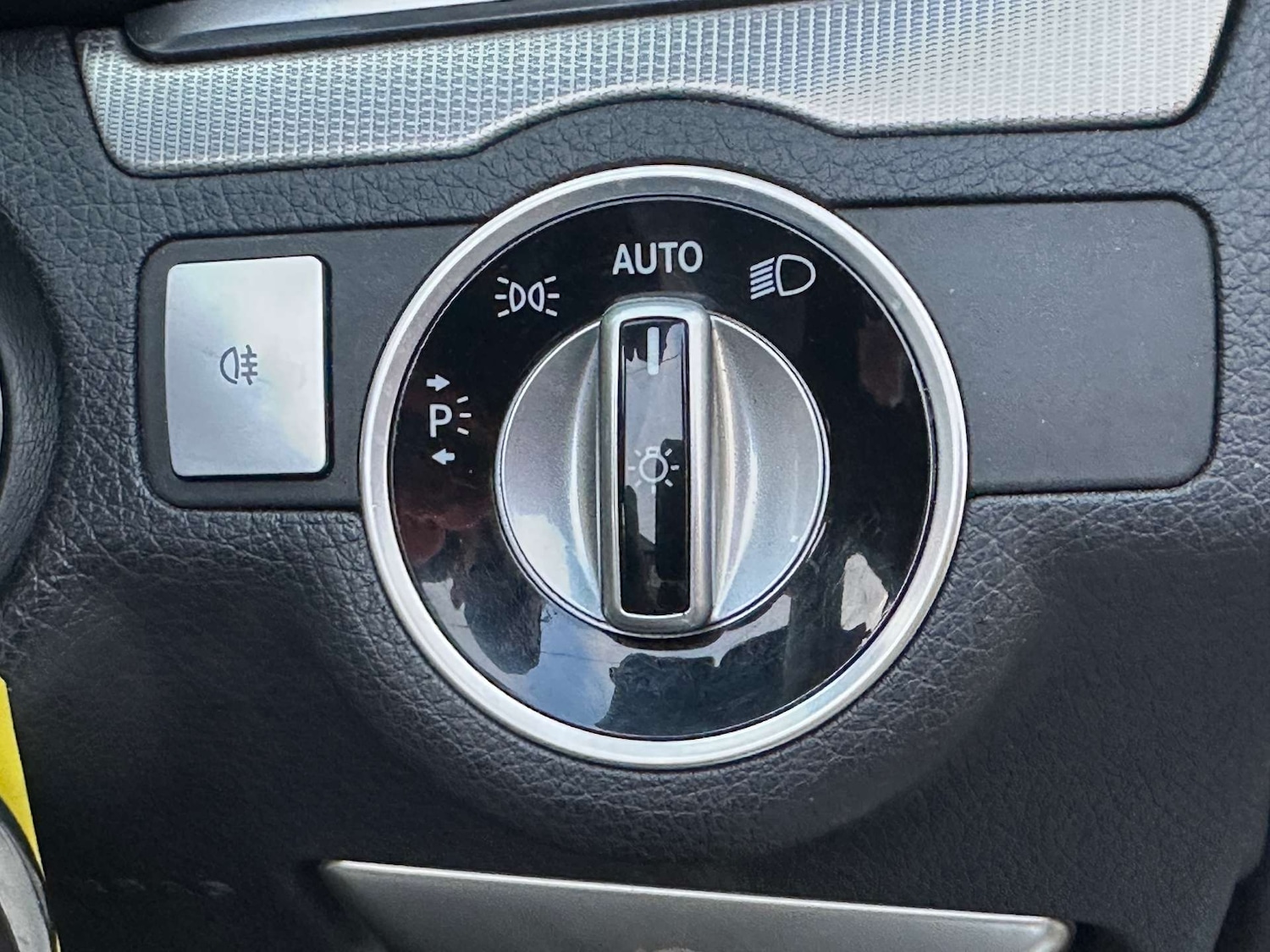 Used Mercedes-Benz E Class 2014 for sale - 76628230: Photo 39