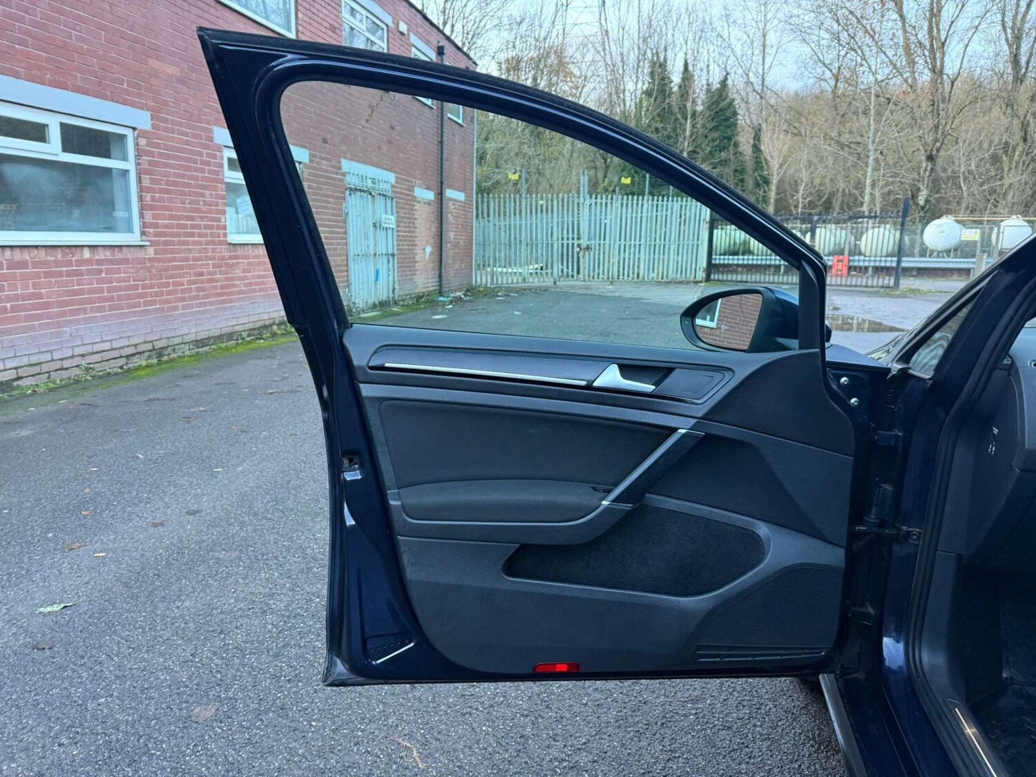 Used Volkswagen Golf 2016 for sale - 77591924: Photo 25