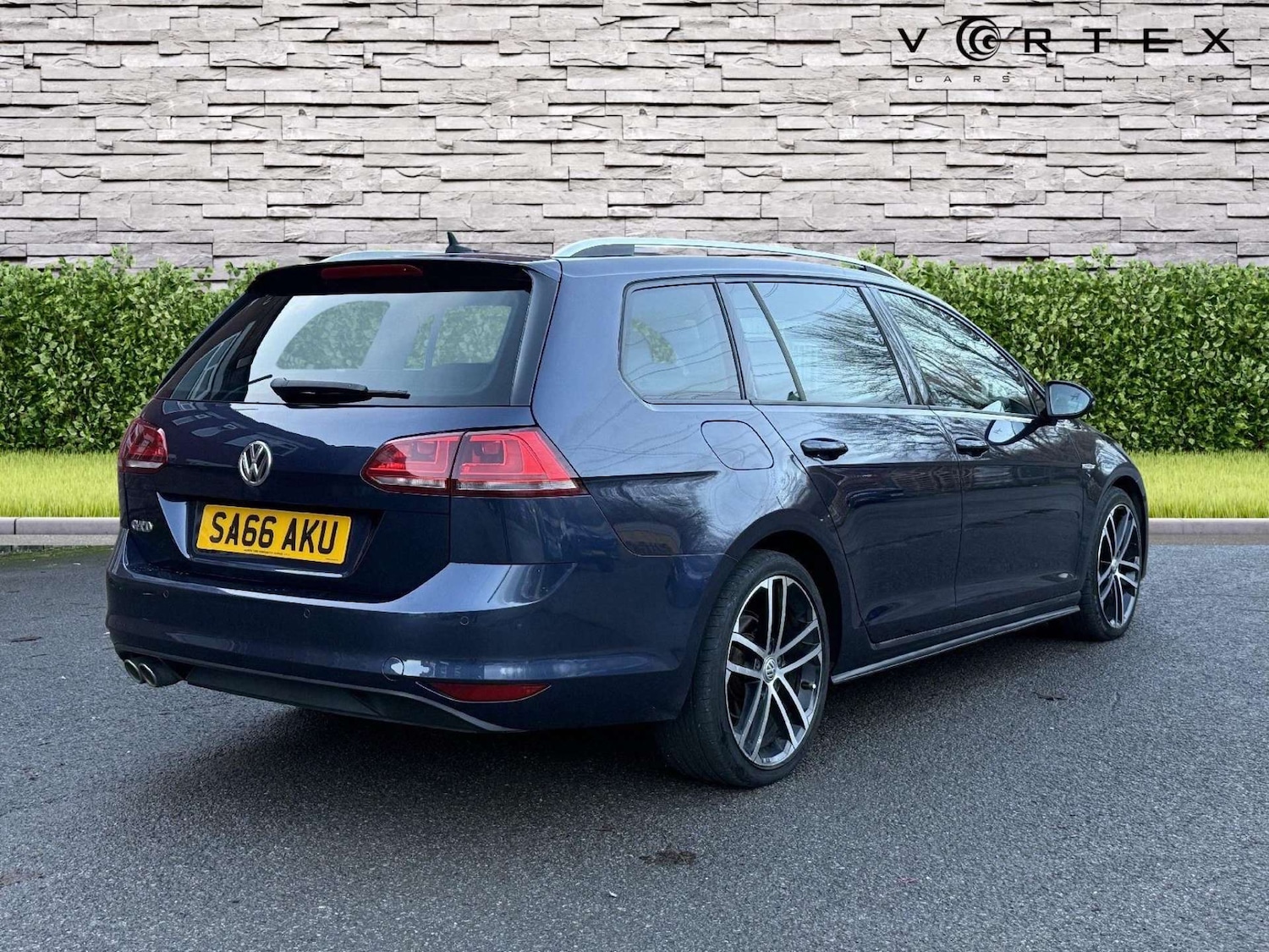 Used Volkswagen Golf 2016 for sale - 77591924: Photo 9