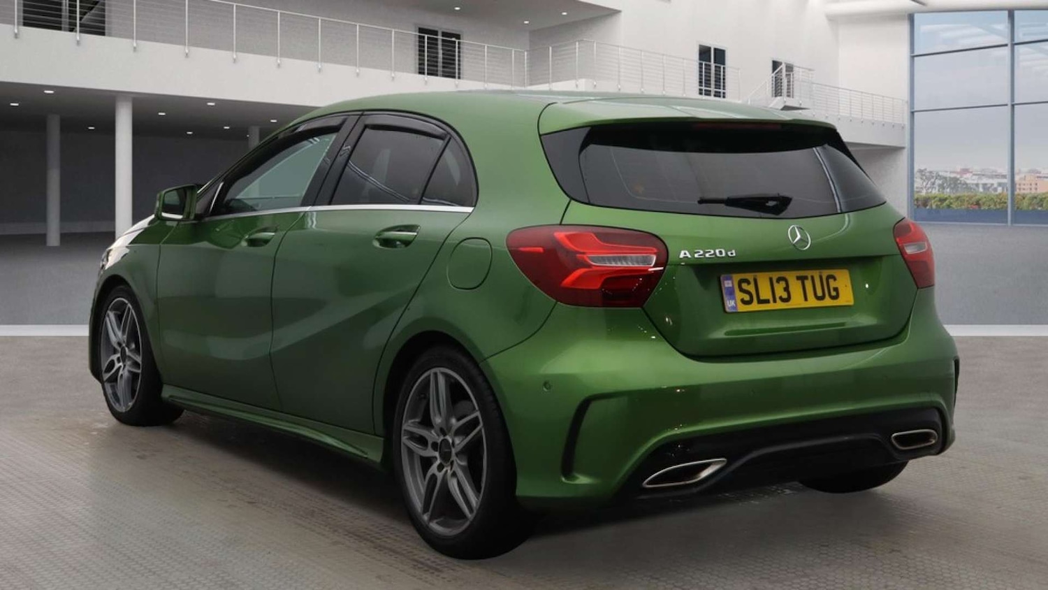 Used Mercedes-Benz A-Class 2017 for sale - 77406061: Photo 3