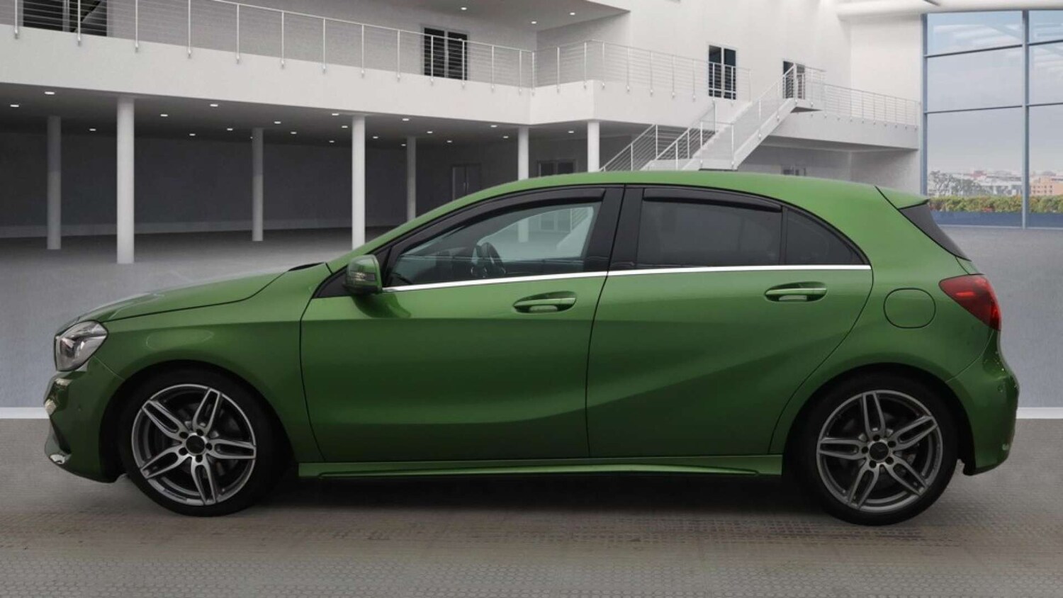 Used Mercedes-Benz A-Class 2017 for sale - 77406061: Photo 6