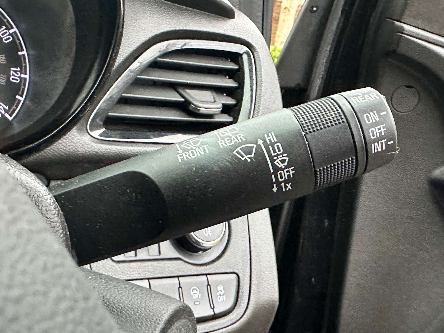 Used Vauxhall Viva 2017 for sale - 76451750: Photo 16