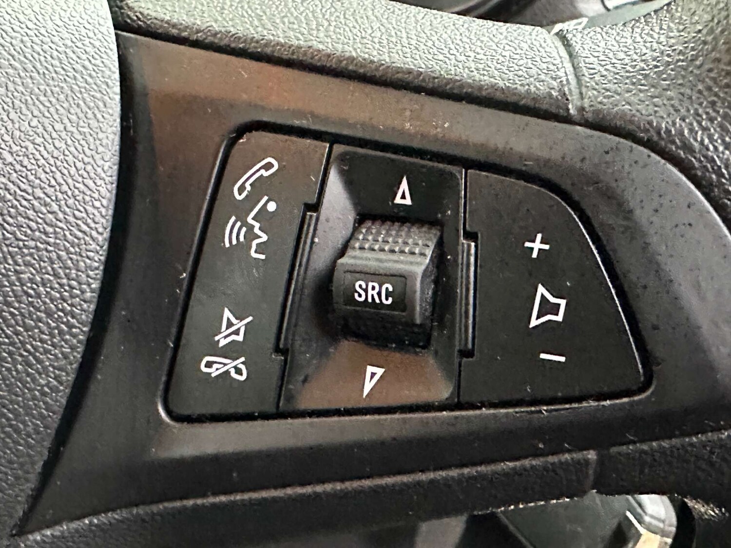 Used Vauxhall Viva 2017 for sale - 76451750: Photo 19