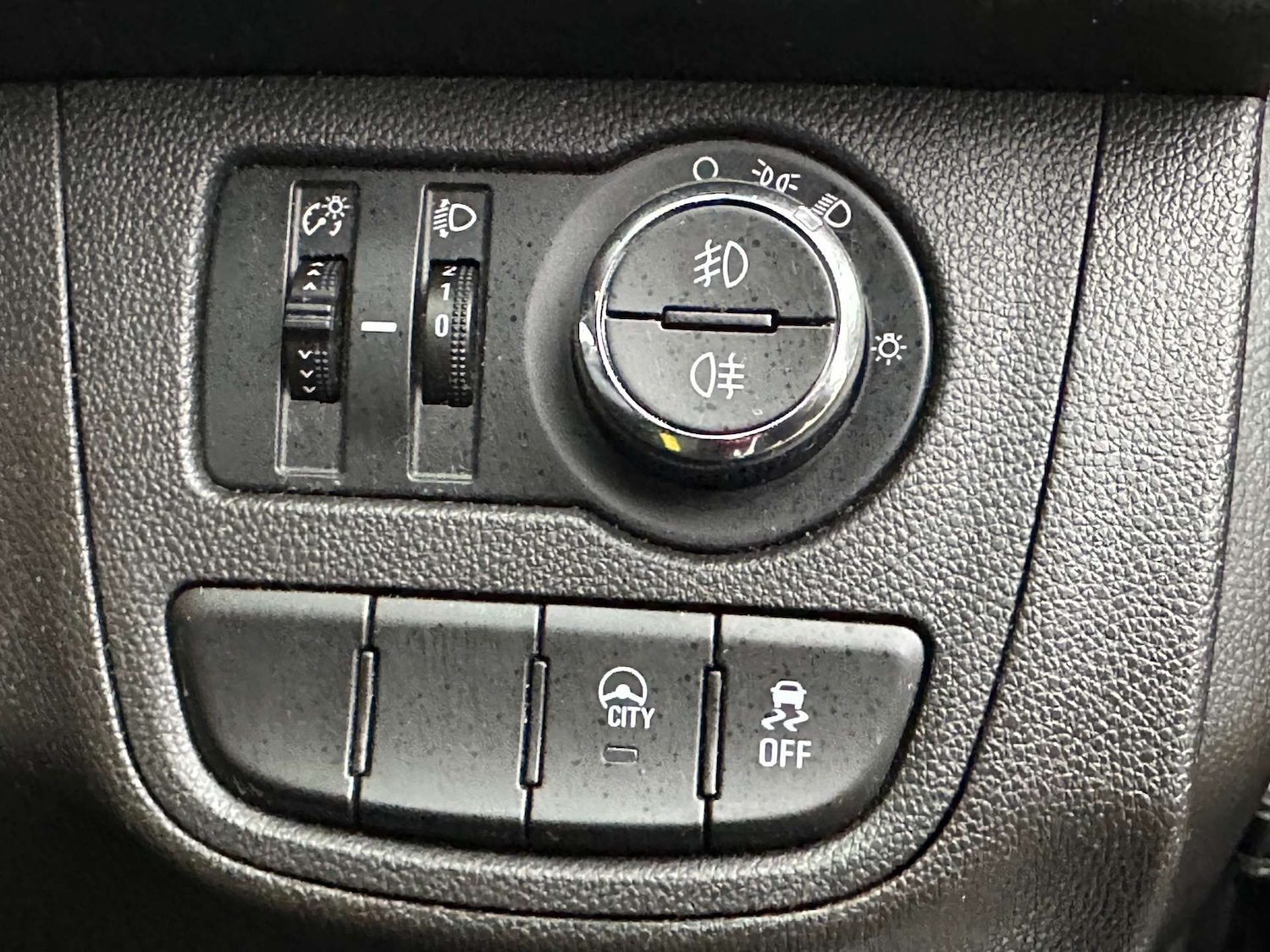 Used Vauxhall Viva 2017 for sale - 76451750: Photo 20