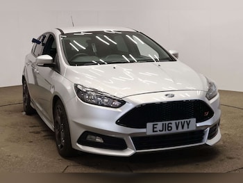 Used Ford Focus 2016 for sale - 77953385: Photo
