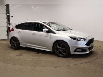 Used Ford Focus 2016 for sale - 77953385: Photo