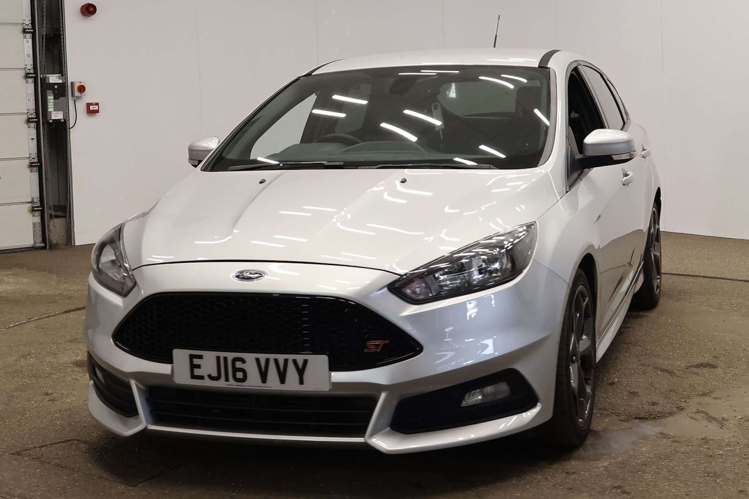 Used Ford Focus 2016 for sale - 77953385: Photo 3