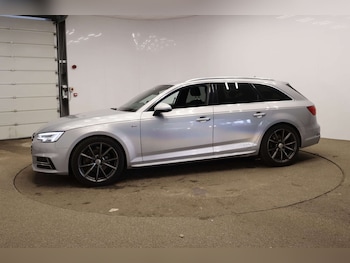 Used Audi A4 2016 for sale - 77920715: Photo