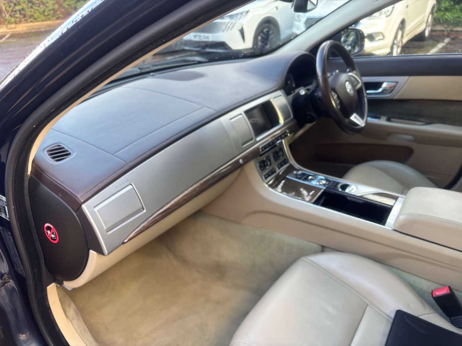Used Jaguar XF 2013 for sale - 77073371: Photo 36