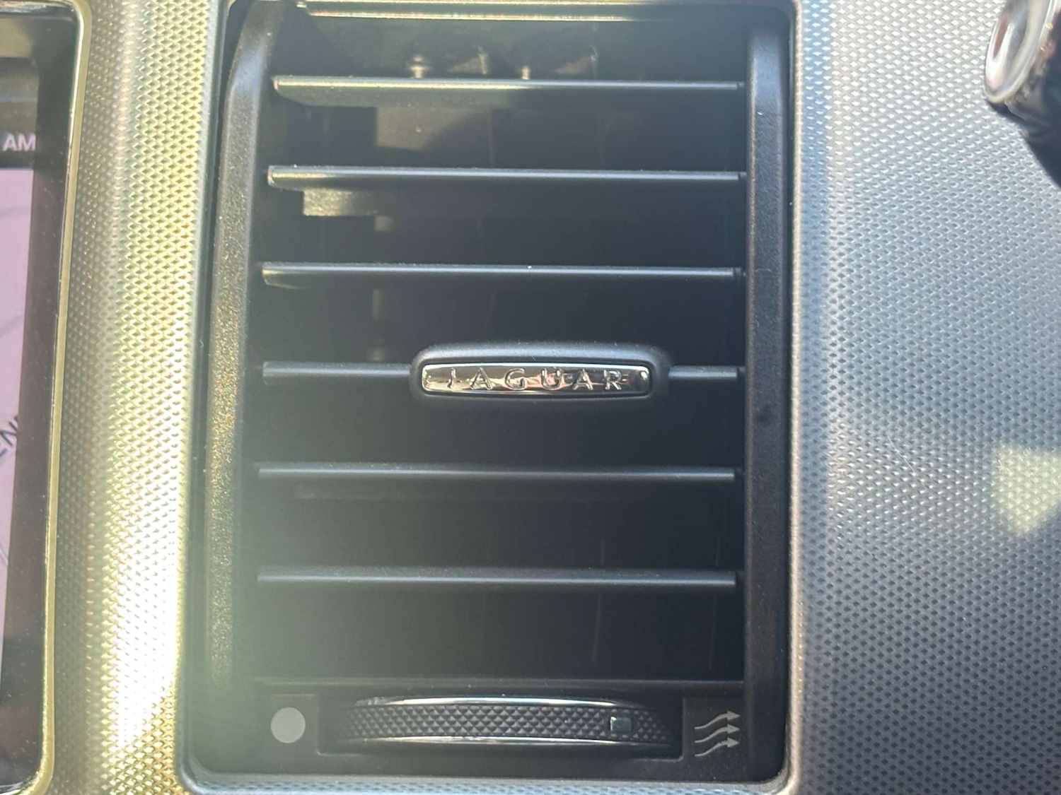 Used Jaguar XF 2013 for sale - 77073371: Photo 47