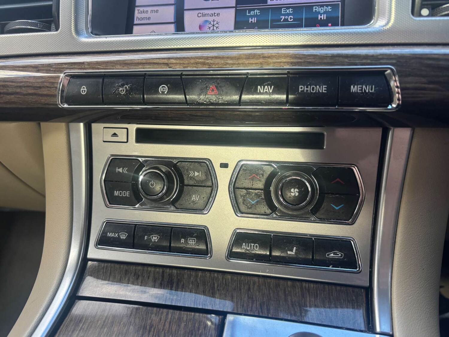 Used Jaguar XF 2013 for sale - 77073371: Photo 48